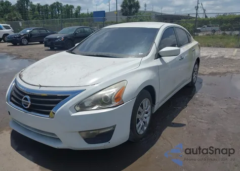2015 Nissan Altima 2.5/2.5 S/2.5 Sl/2.5 Sv from USA, damaged, VIN 1N4AL3AP5FC459711